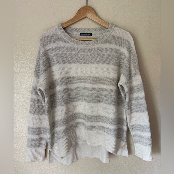 CLAUDIA NICHOLE Wool/Cashmere Blend Sweater - Picture 1 of 4
